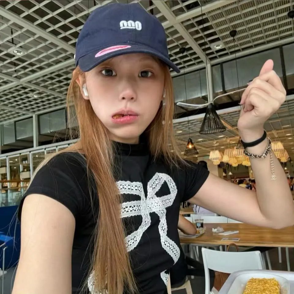 女人世上